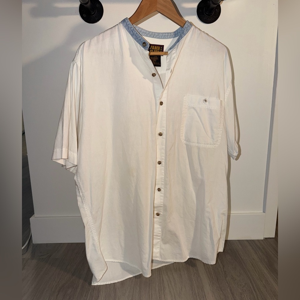 Faded Glory White Short-Sleeve Button-Down Shirt with Contrast Trim